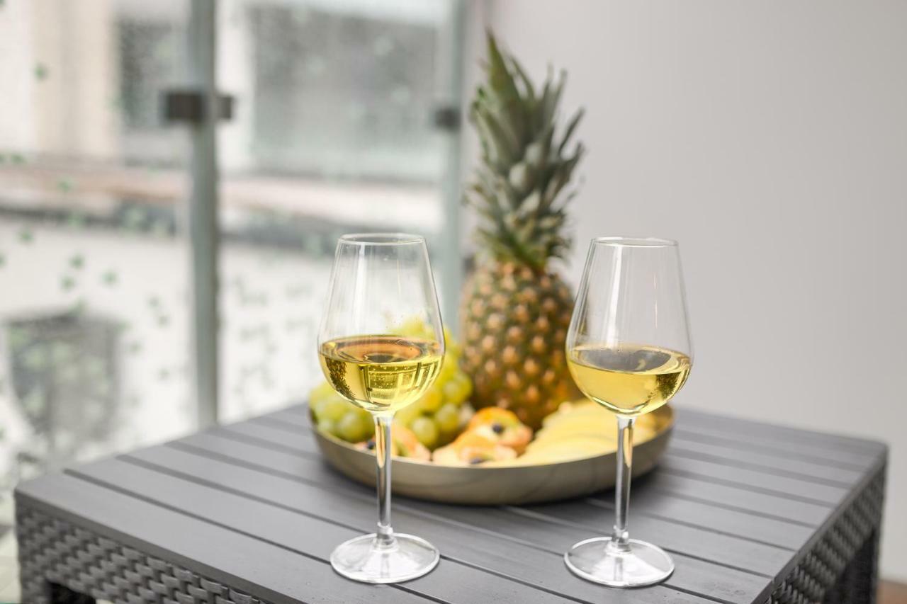 Apartament Lux Tukan A315 Nadmorskie Tarasy - Holiday City Kołobrzeg Kültér fotó
